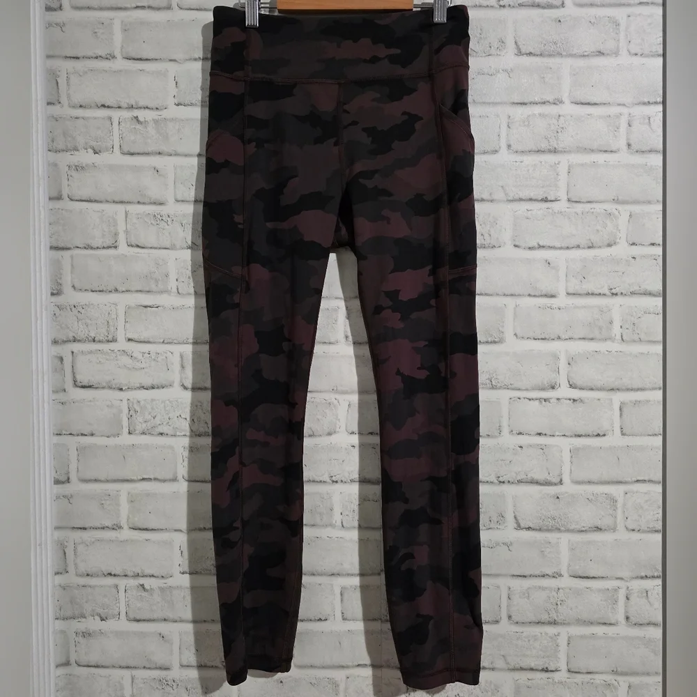 Lululemon‎ Invigorate Highrise Legging Brown Earth Camo size 6
